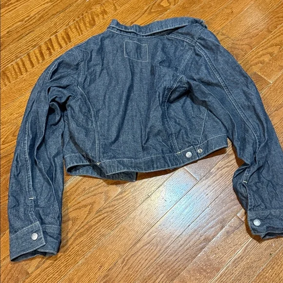 Levi's Classic Blue Denim Jacket - Picture 3 of 3